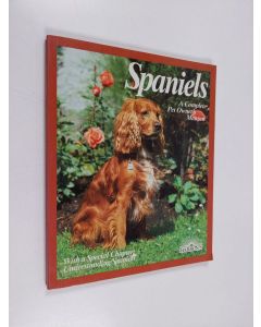 Kirjailijan H. J. Ullman & Hans-Jochen Ullmann ym. käytetty kirja Spaniels