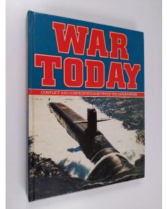 käytetty kirja War Today