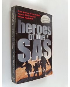 Kirjailijan Barry Davies käytetty kirja Heroes of the SAS