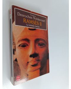 Kirjailijan Christiane Desroches-Noblecourt käytetty kirja Ramses II