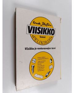 Kirjailijan Enid Blyton käytetty kirja Viisikko ja rantarosvojen torni (laatikko ja pelikortit)