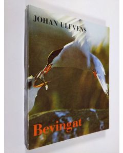 Kirjailijan Johan Ulfvens käytetty kirja Bevingat