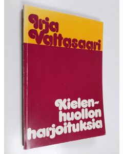 Kirjailijan Irja Valtasaari käytetty kirja Kielenhuollon harjoituksia keskiasteelle ja aikuisopetukseen