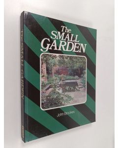 Kirjailijan John Brookes käytetty kirja The small garden