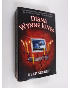 Kirjailijan Diana Wynne Jones käytetty kirja Deep Secret