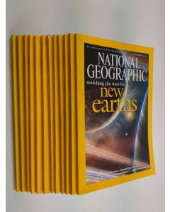 käytetty kirja National Geographic vuosikerta 2004 (1-12)
