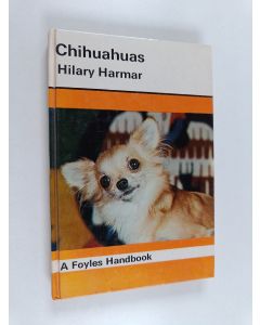 Kirjailijan Hilary Harmar käytetty kirja Chihuahuas