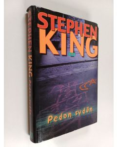 Kirjailijan Stephen King käytetty kirja Pedon sydän