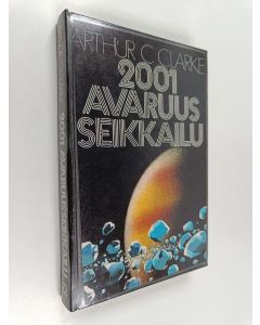 Kirjailijan Arthur C. Clarke käytetty kirja Avaruusseikkailu 2001