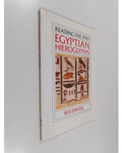 Kirjailijan W. V. Davies käytetty kirja Egyptian hieroglyphs