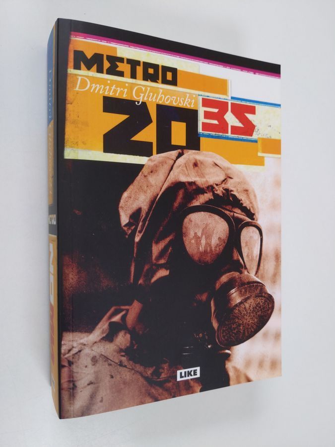 Dmitri Gluhovski : Metro 2035