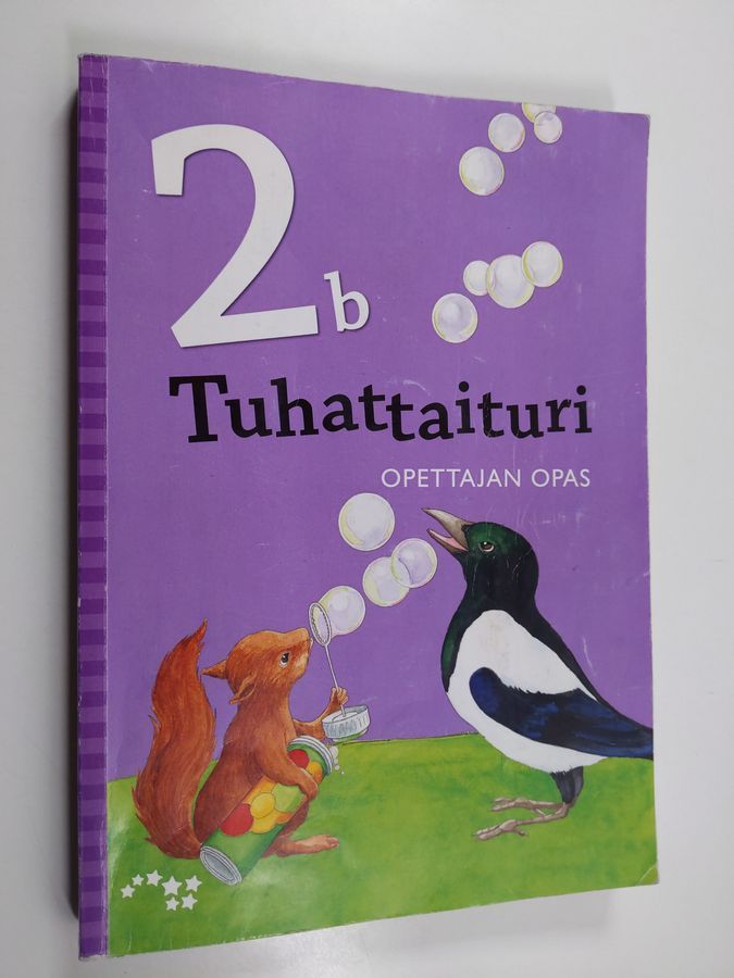 Tuhattaituri, 2b - Opettajan opas