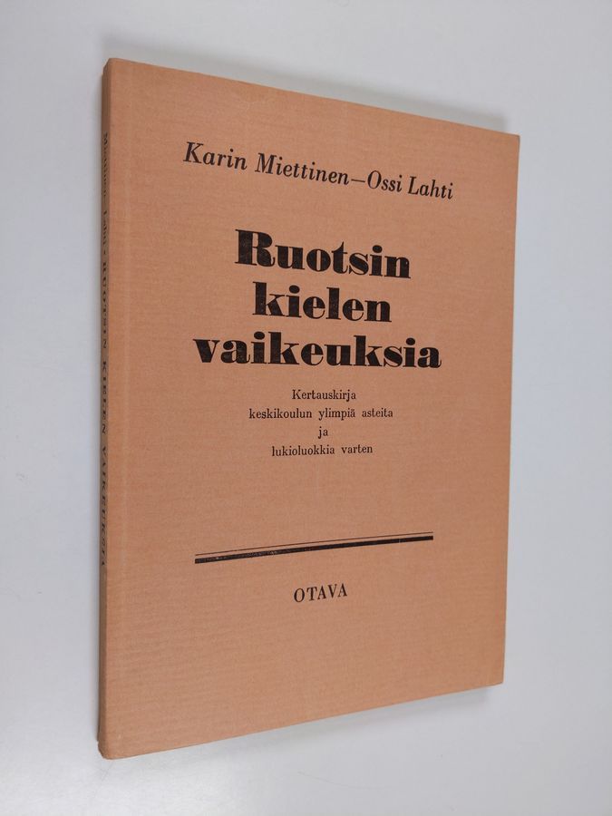 Osta Miettinen: Ruotsin kielen vaikeuksia | Karin Miettinen |  Antikvariaatti Finlandia Kirja