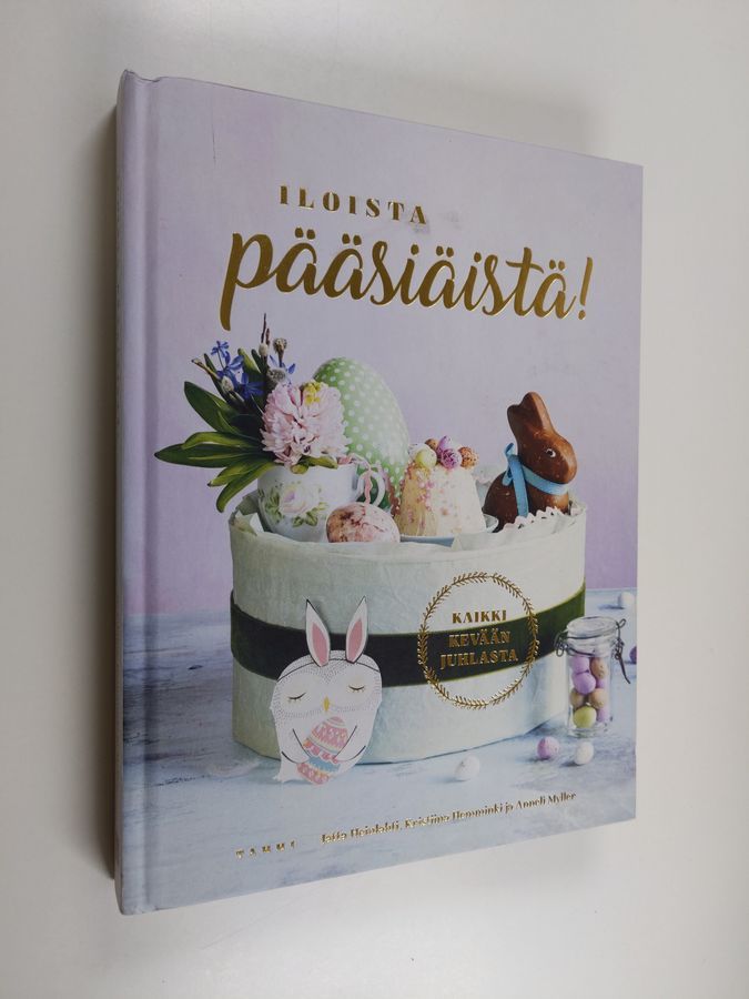 Jatta Heinlahti : Iloista pääsiäistä!